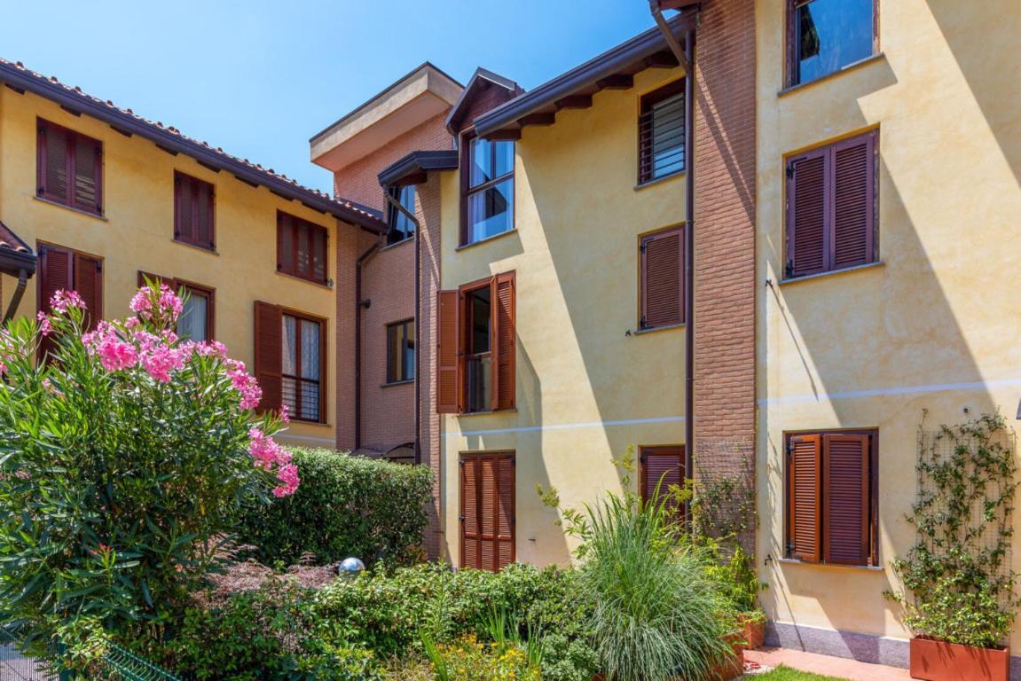 Casa Gialla 7A, New Apartment Milano&Como Bregnano 外观 照片