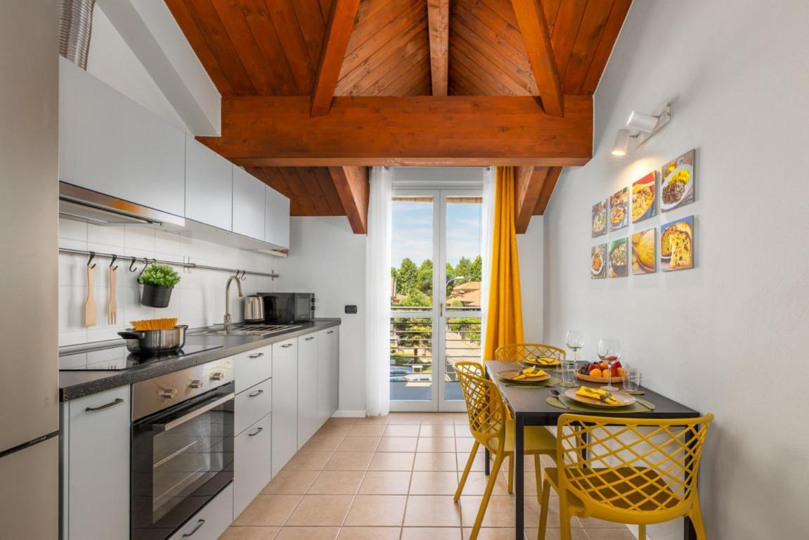 Casa Gialla 7A, New Apartment Milano&Como Bregnano 外观 照片